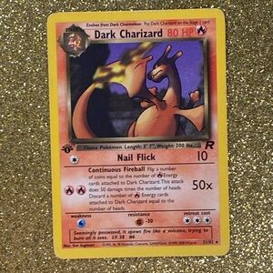 2000 POKEMON ROCKET 1ST EDITION
DARK CHARIZARD#21